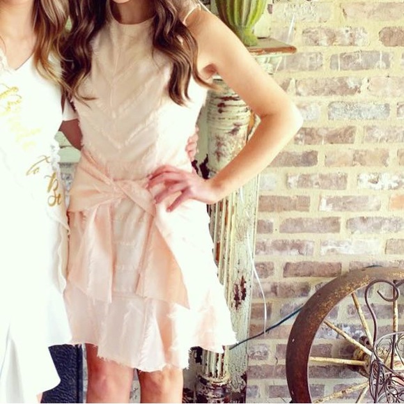 Dress - Picture 3 of 3